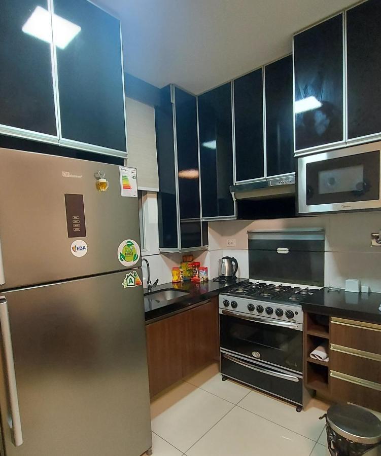 סנטה קרוז דה לה סיירה Hermoso Y Unico Apartamento Moderno, En Pleno Centro De Santa Cruz, Con Netflix Wi-Fi De 60 Mb, Estacionamiento Gratis Y Ac En Todos Los Ambientes מראה חיצוני תמונה